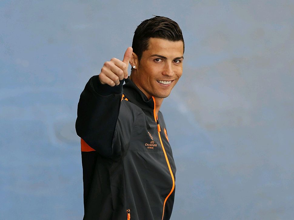 墨尔本胜利队长：对阵悉尼FC需要全队努力，希望取得好结果（墨尔本胜利队长：全队齐心迎战悉尼FC，力争理想结果）