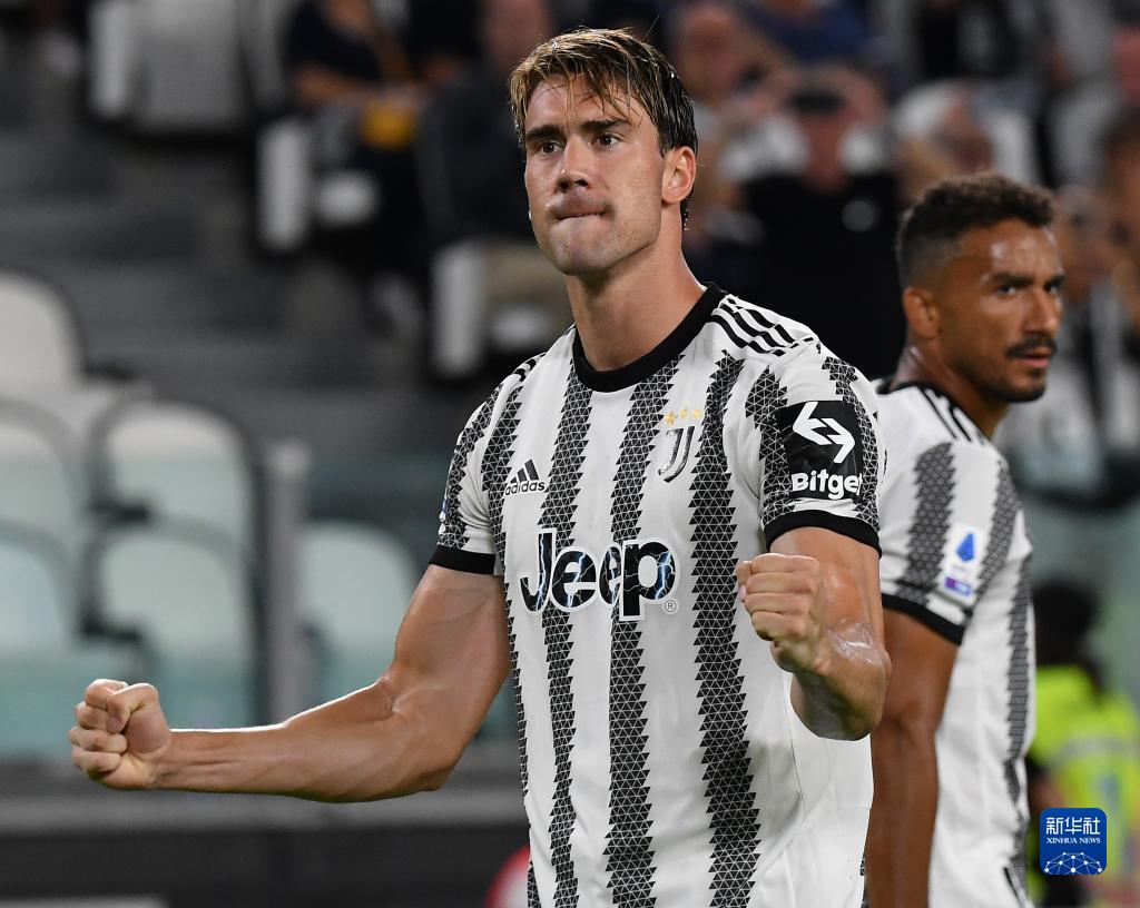 智利队官方：后卫西拉尔塔遭遇肌肉伤病，无缘对阵秘鲁（智利队官宣：后卫西拉尔塔肌肉受伤，将缺席对秘鲁的比赛）