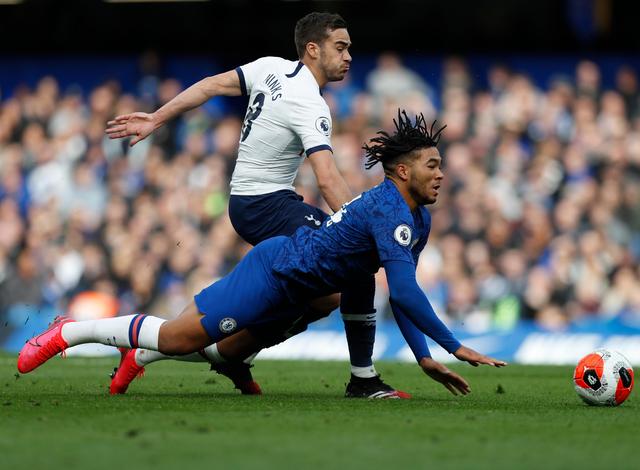 主场仅赢3场，本赛季亚泰的联赛主场胜率为全中超最低（亚泰本赛季联赛主场仅取3胜，胜率全中超最低）