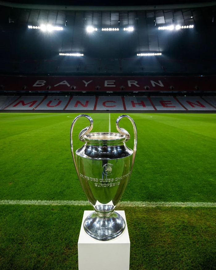 高开低走！利物浦近9轮仅取7分，与赛季初对比明显（强势开局难延续！利物浦近9轮仅得7分，与赛季初形成鲜明反差）