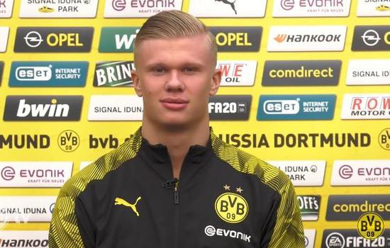 双喜临门，埃斯特旺在职业俱乐部生涯第100场里程碑中破门