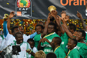 东契奇推动湖人交易字母哥，詹姆斯或否决