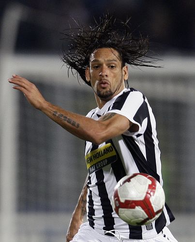 篮球篮网进攻端突然断电，惨遭逆转