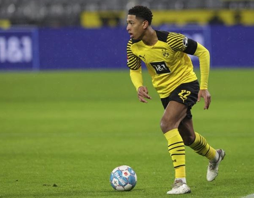 德乙战报：贝克尔制胜球、卡里乌斯神扑，沙尔克1-0纽伦堡（德乙：贝克尔绝杀 卡里乌斯神扑救主 沙尔克1-0力克纽伦堡）