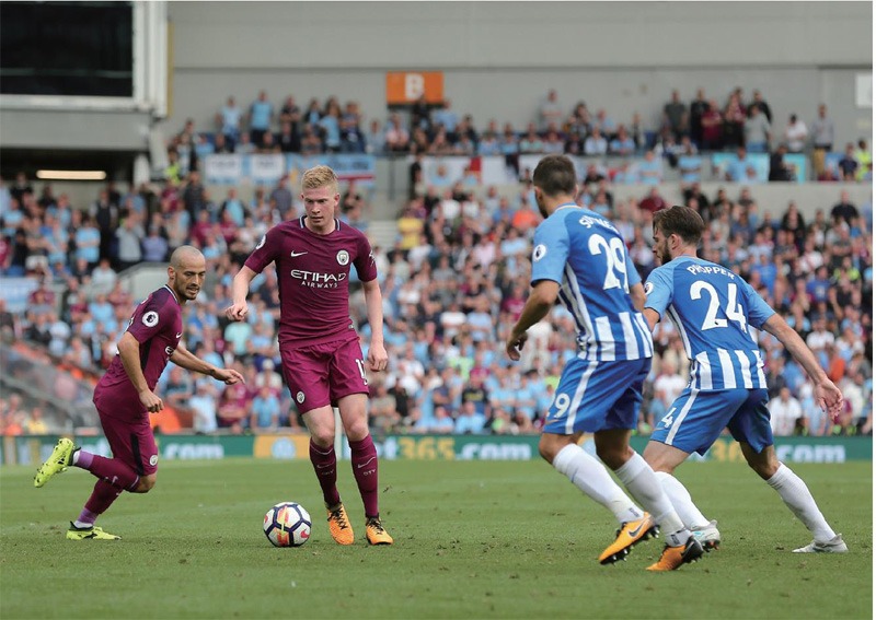 国乒8比1横扫日本队实现三连冠，林诗栋2-1胜张本智和哽咽致谢