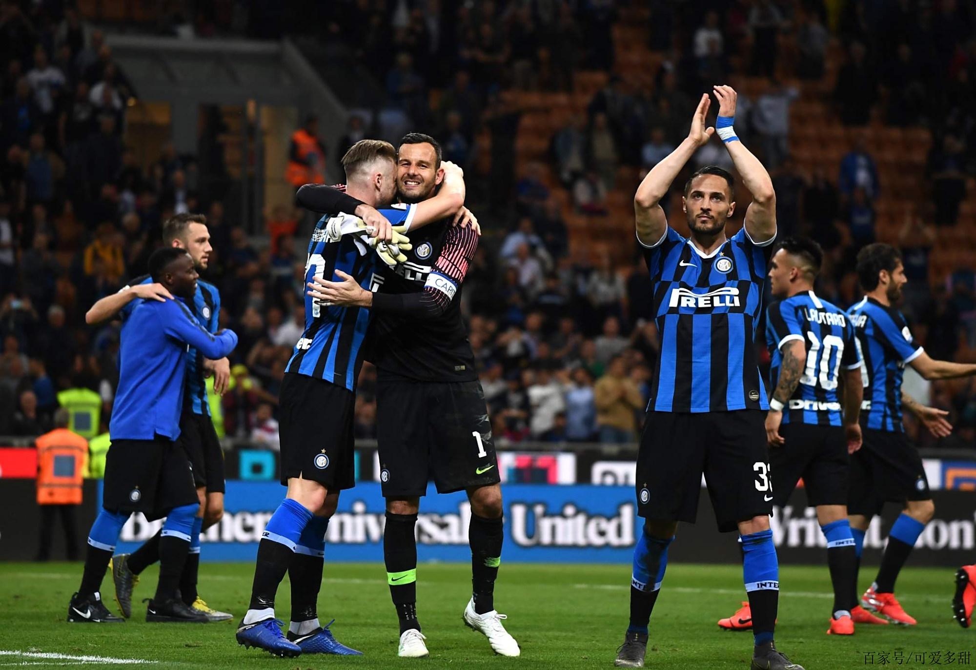 青岛强力外援助力取胜