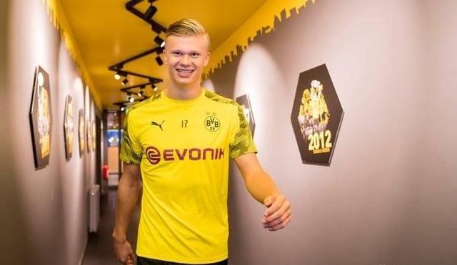 南美国家队历史射手榜全新发布！梅西114球领跑，效率仅次内马尔位居第二