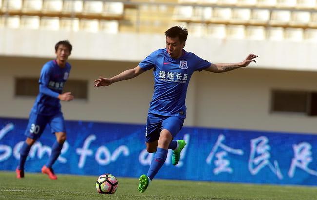 湖人官方发布：世界体操冠军能学会湖人啦啦队的舞蹈动作吗？