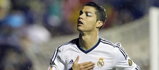 英超：热刺客场3-1击败狼队