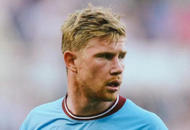 凯恩：赢得德甲冠军是今年最佳足球时刻，那份喜悦难以言表（凯恩：德甲夺冠是我今年的足坛高光时刻，这份喜悦无以言表）