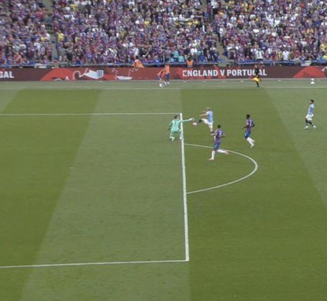 记录报：中国与日本的俱乐部关注葡超中场林肯；身价350万欧