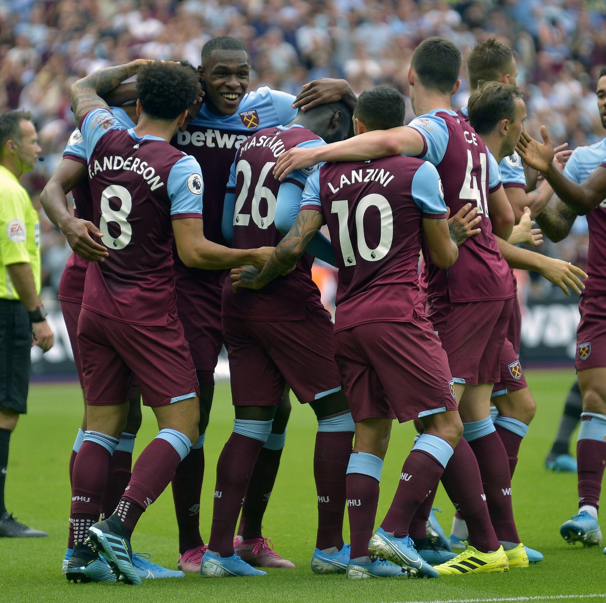 蒙奇：一些历史悠久的俱乐部联系过我，但我目前不想再做总监（蒙奇：一些老牌俱乐部联系过我，现阶段不打算再当总监）